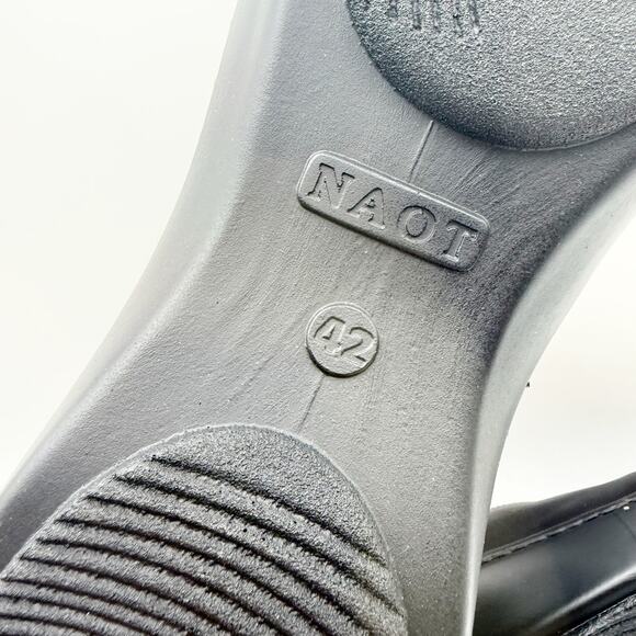 Naot Womens Sea Mary Jane Shoes EU 42 US 11 M Black Leather NWOB - Picture 12 of 12